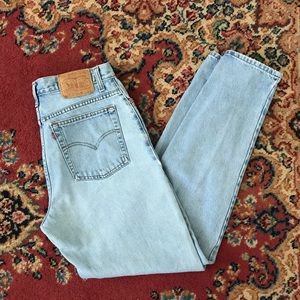 Vintage Levi’s High waisted women’s 550s